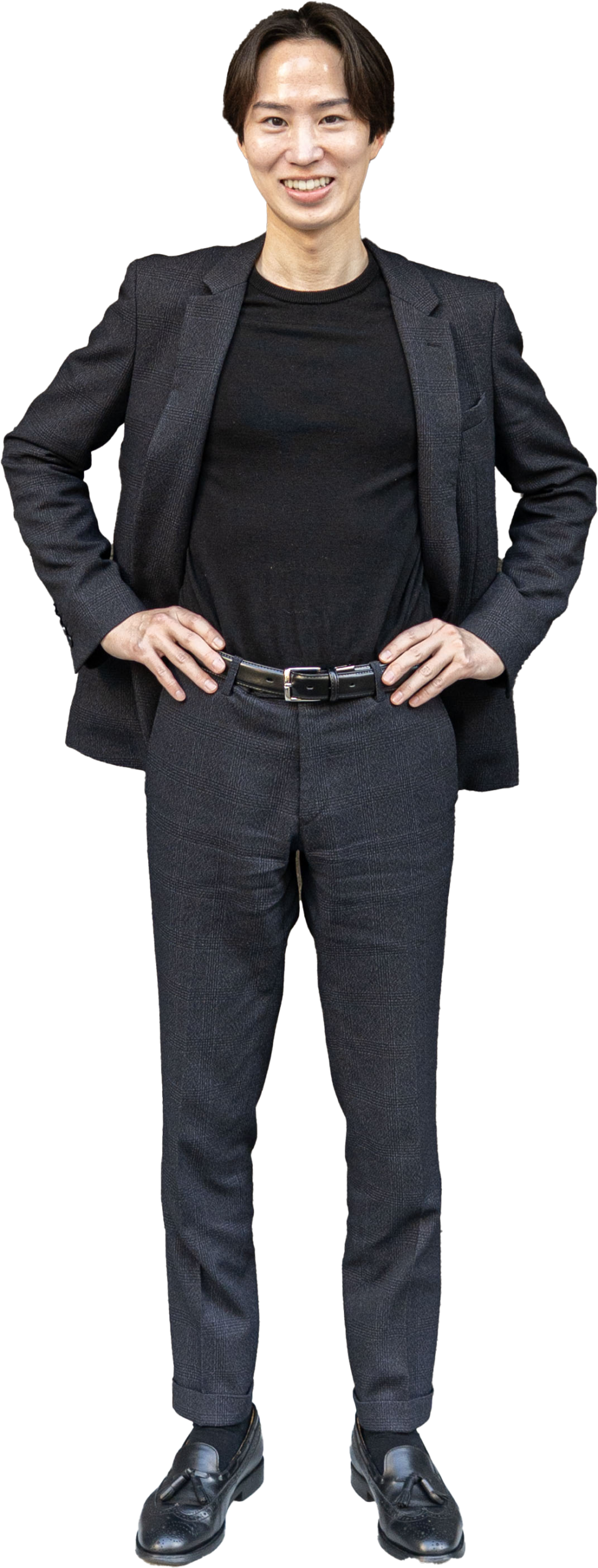 スタッフの全身写真